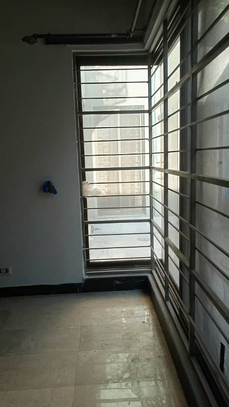 10 marla house for rent in Johar town for Family and Silent office (Call center + Software house) 9