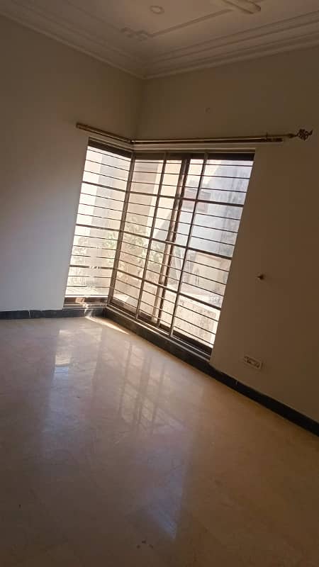 10 marla house for rent in Johar town for Family and Silent office (Call center + Software house) 22