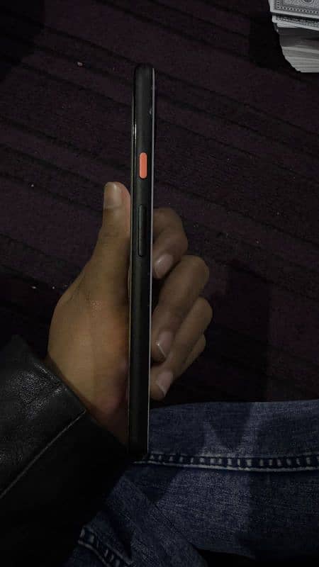 Google pixel 4xl 10/10 condition 7