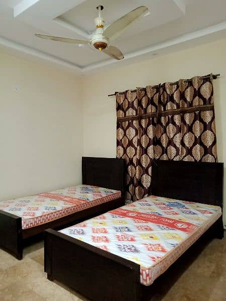 Furnish room for rent in alfalah town near lums dha lhr 12