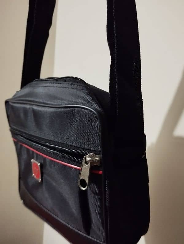 BIKERS  BAGS , MED  LIGHT WEIGHT ONLY 720 0