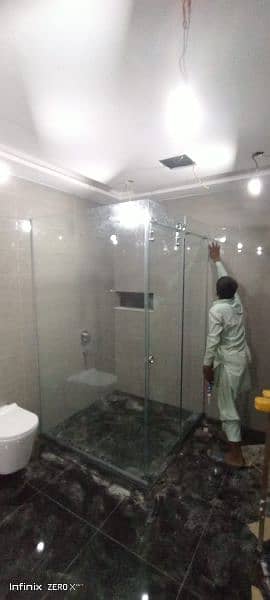 GLASS CABIN AND SHOWER ENCLOSURE 1