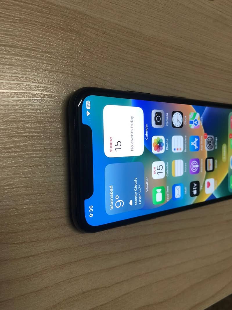 Apple iPhone X Non Pta 64Gb Factory Unlocked 9.5/10 3