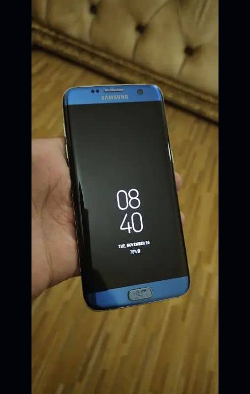 Samsung Galaxy S7 Edge. 7