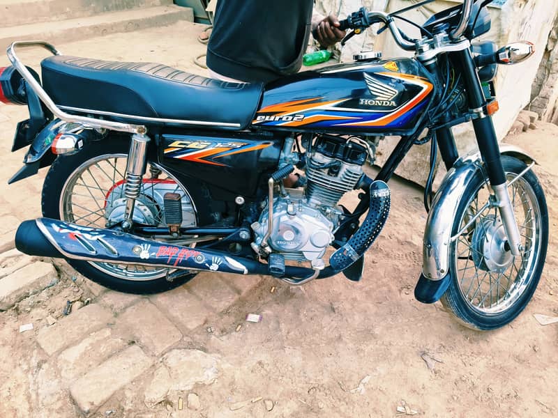 Honda CG125 2018 Lush Condition Black Beauty 2