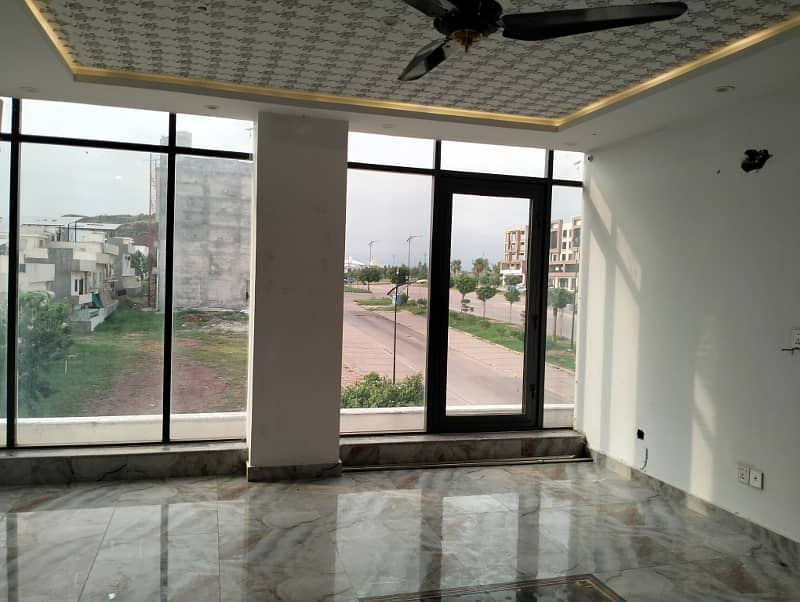 Bahria Enclave Sector G 2 Bedroom TV Launch Kitchen Apartment Available For Rent Good Location 11