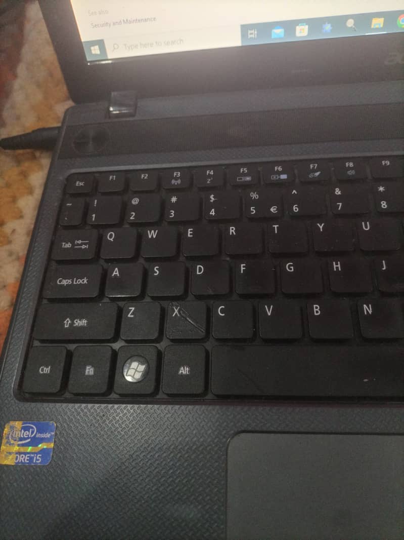 Acer Laptop "Corei5" 4gb Ram 300 GB. 0348.0748576 1