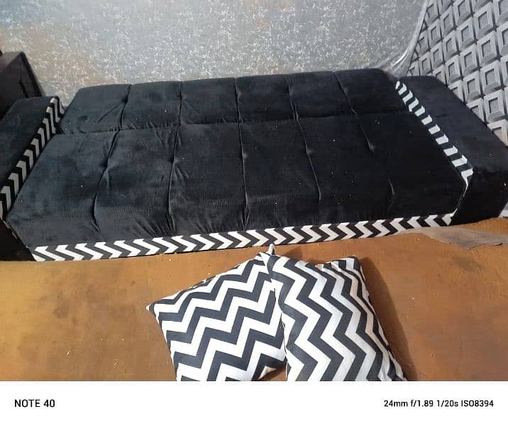 sofa cum bed 0