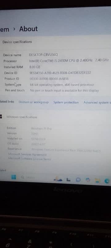 Lenovo v570 core i5 2.40GHz 3