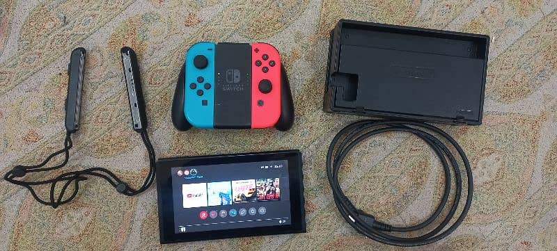 Nintendo switch 32 gb 10/10 conditions 2