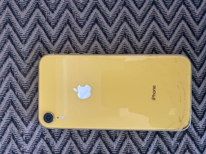 IPHONE XR 1