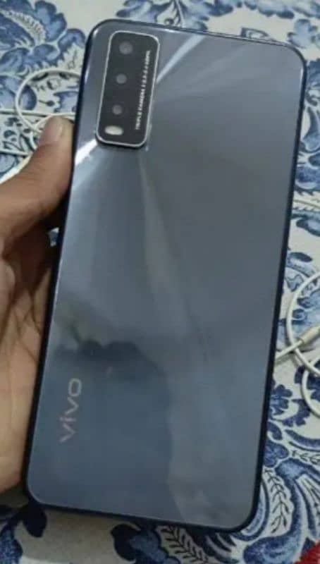 vivo y20 for sale urgent 4