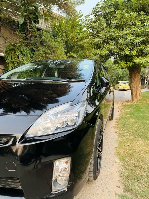 Toyota Prius G-Touring Edition in Genuine and Outclass Condition !! 7