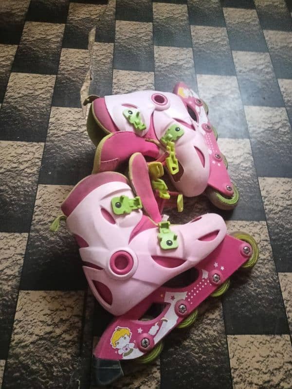 SKATES FOR SALE 3