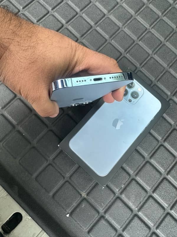 Iphone 13 Pro Max 128 GB PTA 4