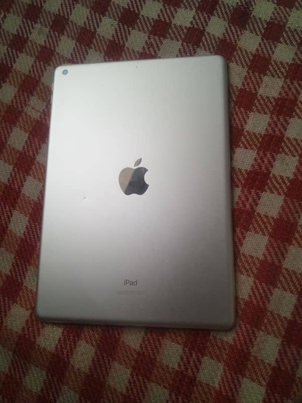 ipad 9 for sell full box 10.9. 9 0