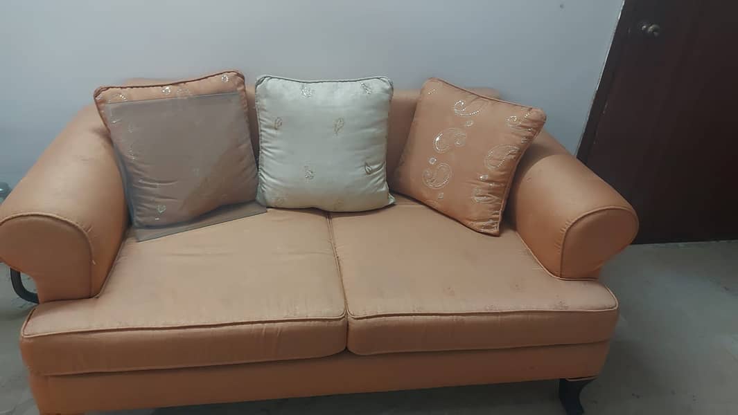 6 Seater Sofa Set (2+2+1+1) alongwith Dining table set (6) and trolley 2