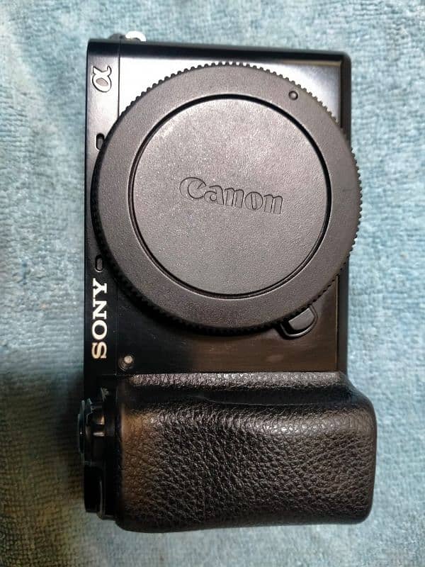 sony A6100 camera for sale 0