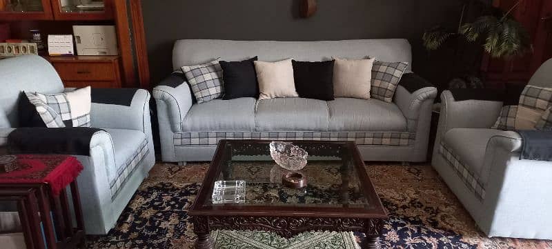 5 Seater Sofa Set 0