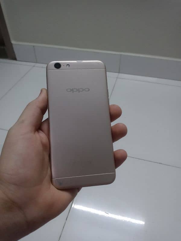 Oppo A57 5