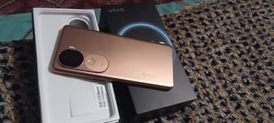 vivo v 40 e