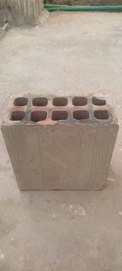 Roof bricks for heat / cold insulation