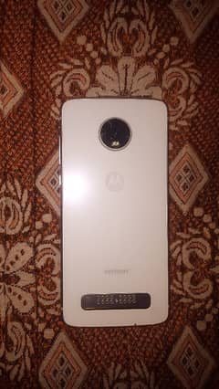 Moto Z4 4/128 GB inDisplay Finger