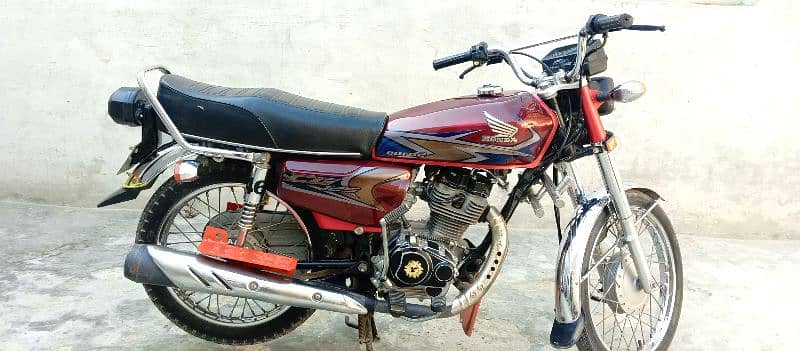 Honda CG 125 for Sale in Pakistan 4