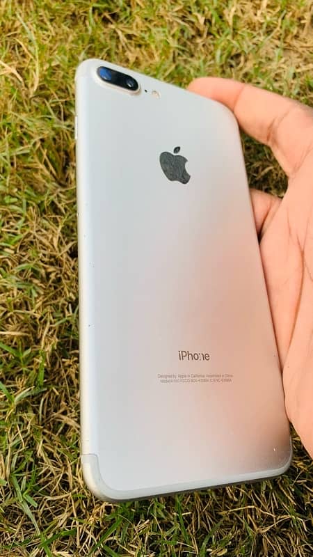 iphone 7plus 128 gb 4