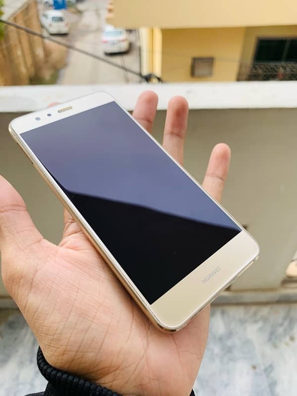 Huwaei P10 lite Working 100 percent 2