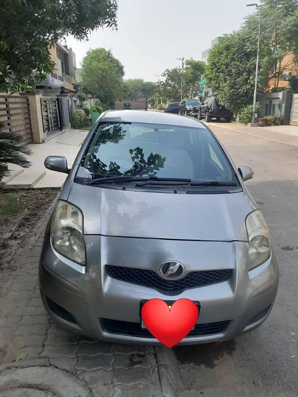 Toyota Vitz 2013 2