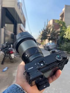 Sony A6400 with 16mm