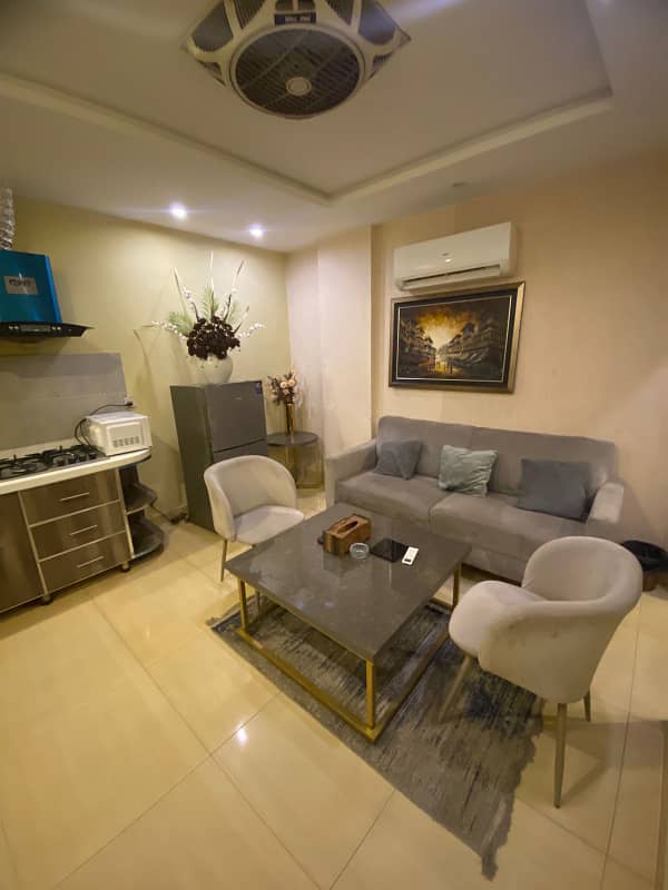 One bedroom VIP room for rent on daily basis in bahria town 3