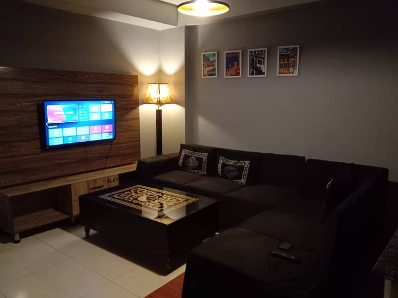 One bedroom VIP apartment for rent on daily basis in bahria town 2