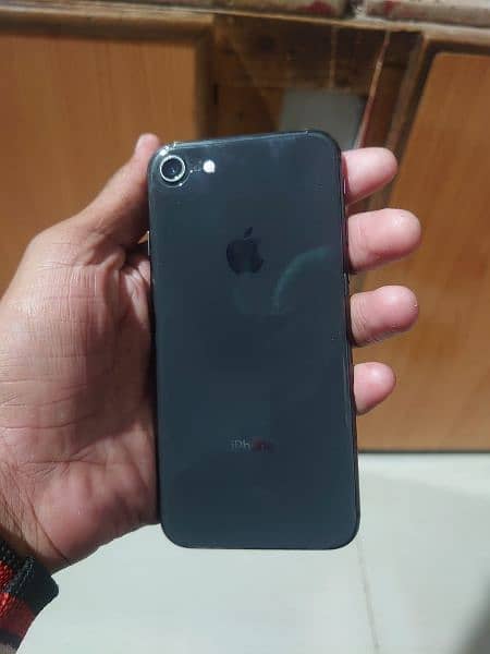 Iphone 8 NoN pta. . . . 0