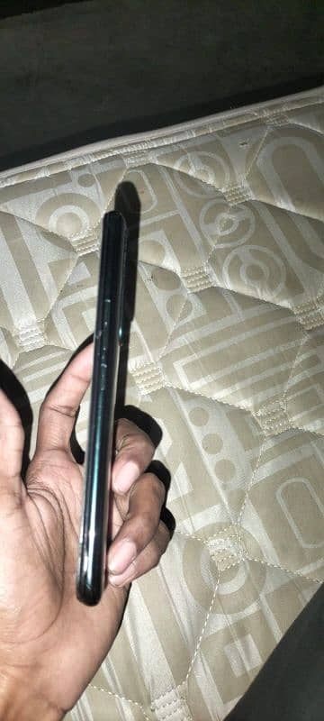 Tecno camon 15 pro with box 2