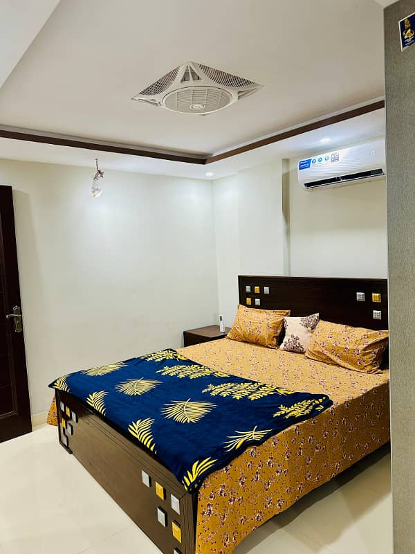 One bedroom VIP apartment for rent on daily basis in bahria town 1