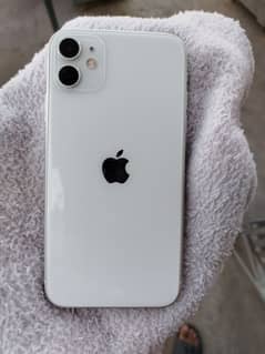 I phone 11 white color 128/gb for sale