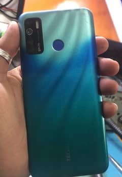 Tecno spark 5 pro 4/64 GB