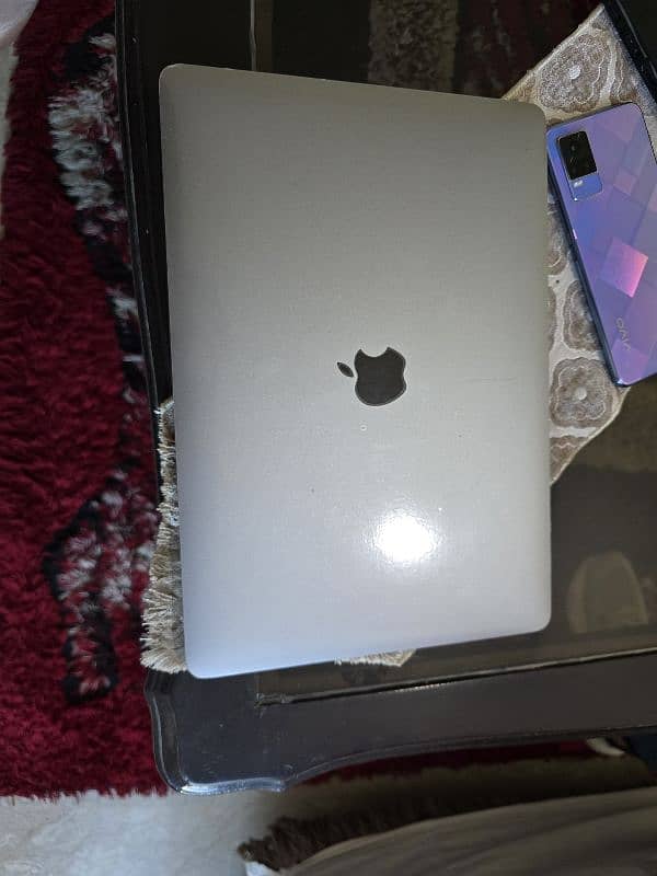 macbook pro14 0