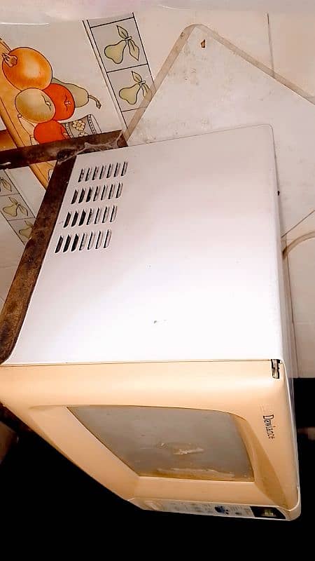 Dawlance oven for sale in good condition 2