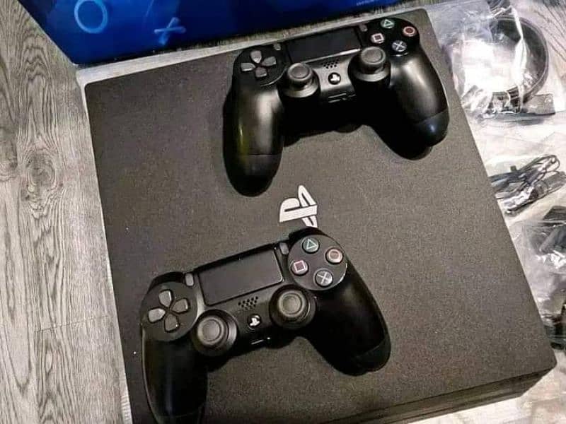 PS4 1 TB game 2 contrlor complete box urgent sale 1