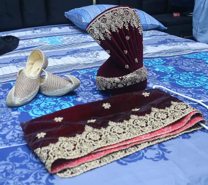 Groom Kitt (Sherwani + Shawal + Turban + Khussa) +Gift 3