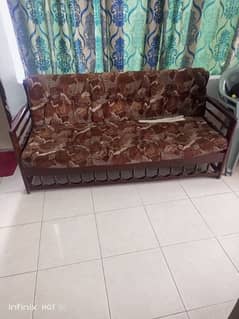 Wooden sofa set (5 seater)