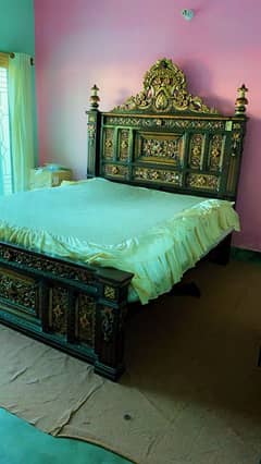 King size BED with two side tables one dressing table