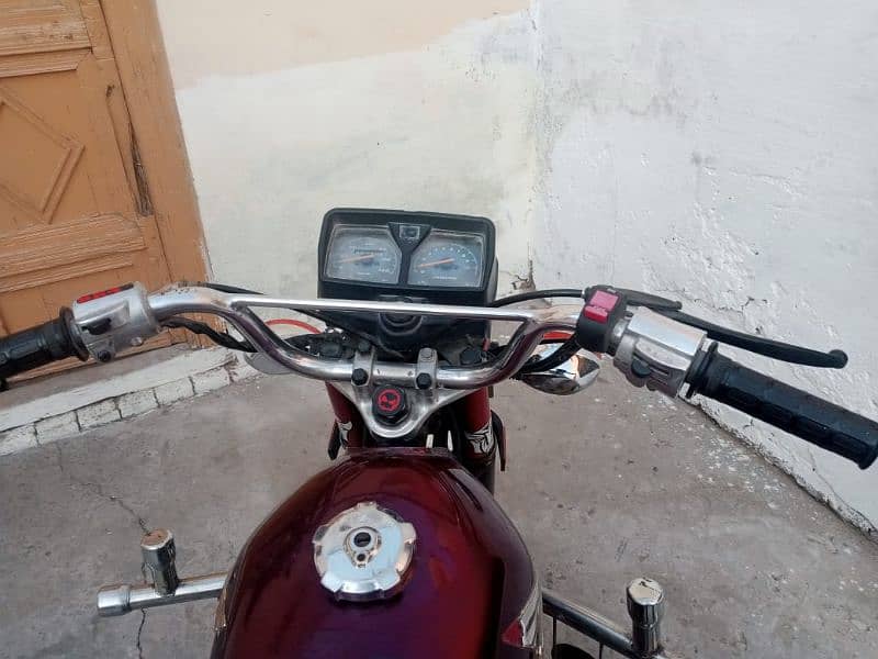 HONDA CG 125 2008 MODEL 7