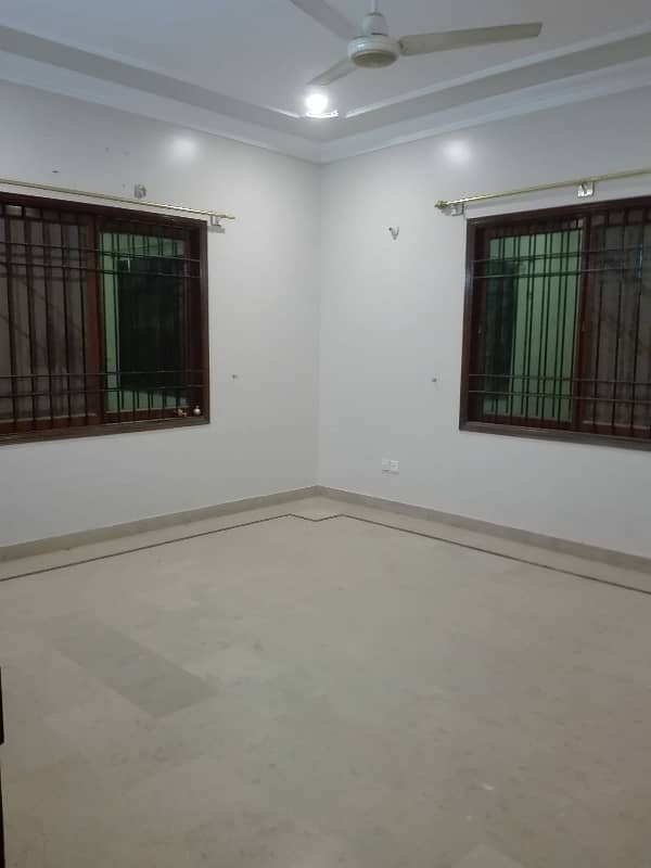 four bed dd 1st floor portion for rent in johar 7