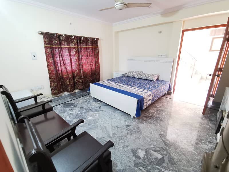 Fully furnished house flat available for rent Madina town Faisalabad 2