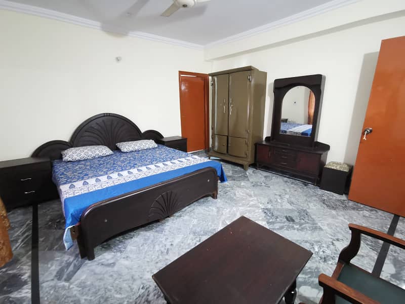 Fully furnished house flat available for rent Madina town Faisalabad 4