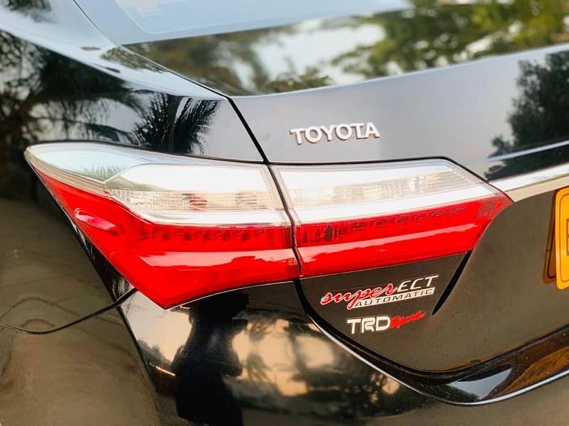 Toyota Corolla Altis 2019 5